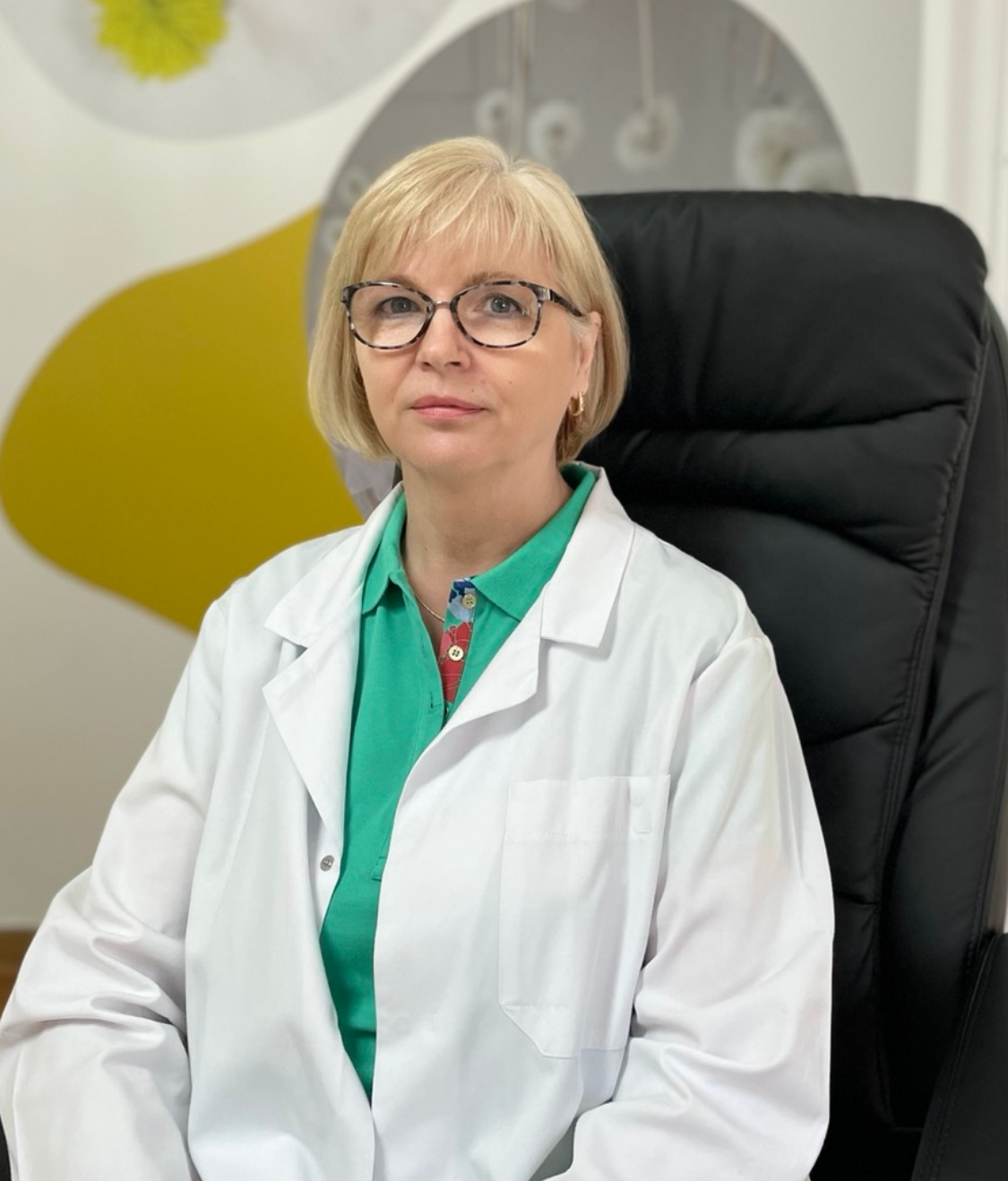 Dr Biljana Uzelac